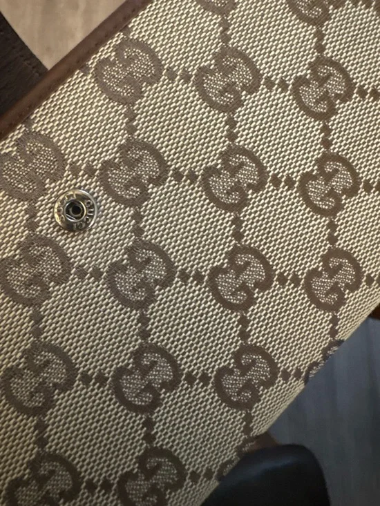 Gucci Beige and Brown Signature GG Continental Wallet in excellent condition - Picture 3 of 8